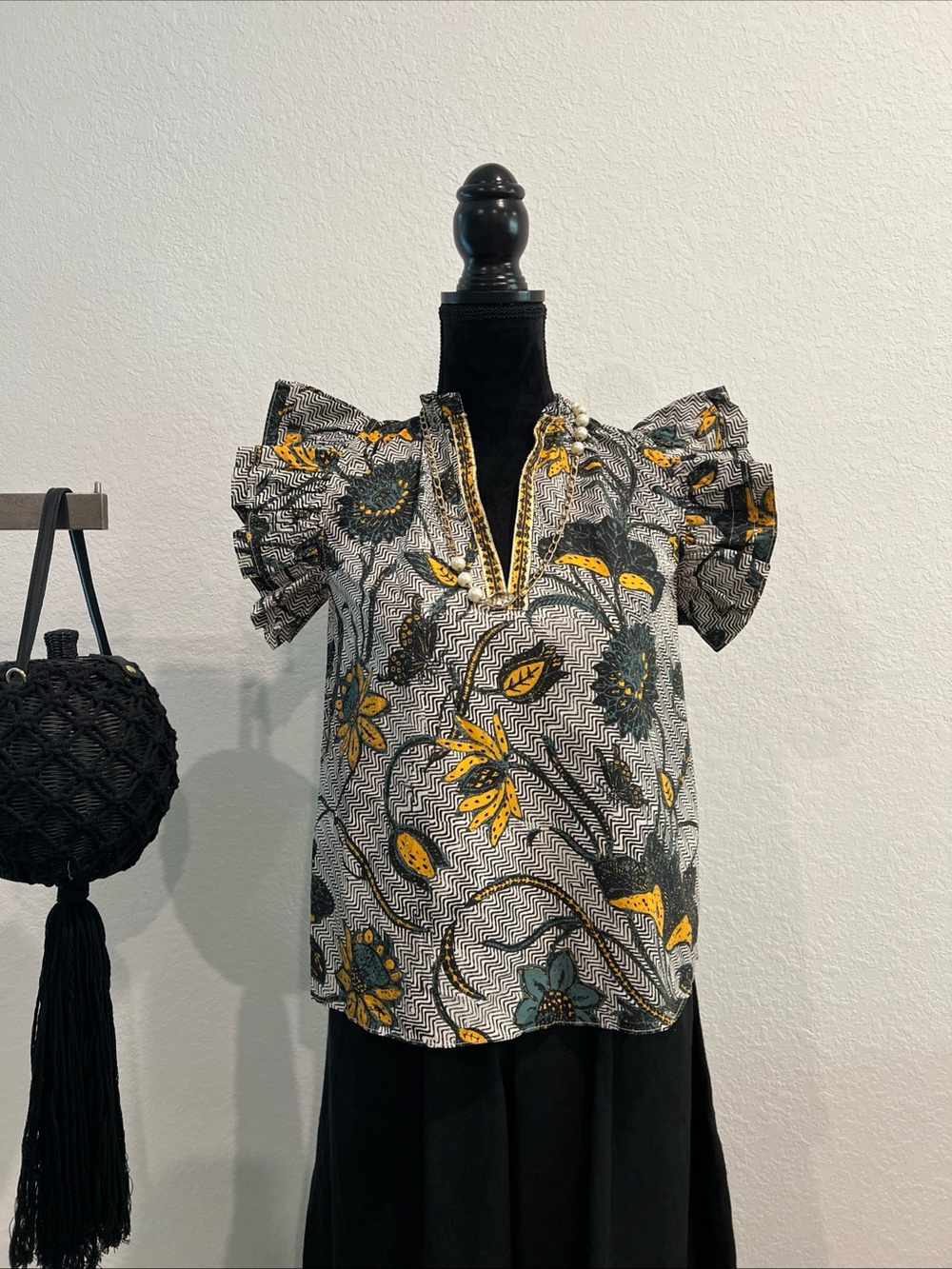 Ulla Johnson Black, White & Yellow Floral Ruffle Sleeve Top Sz 00